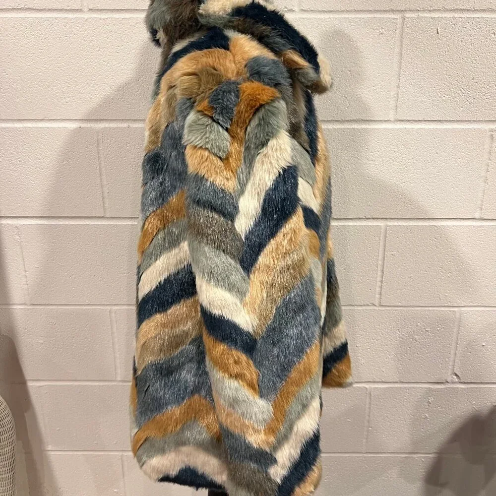 *SOLD* Forever21 Small Brown Jacket – Faux Fur Trendy Outerwear - Picture 6 of 8